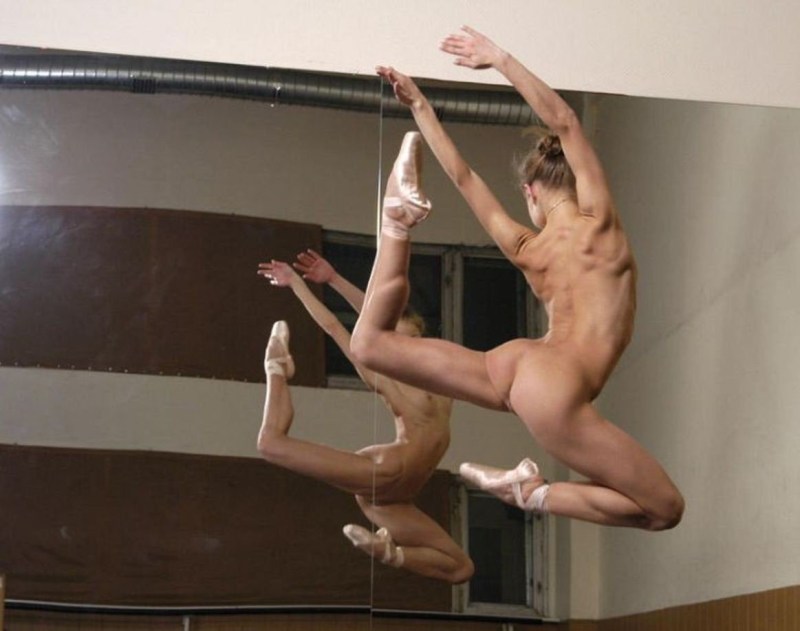 Men dance ballet naked