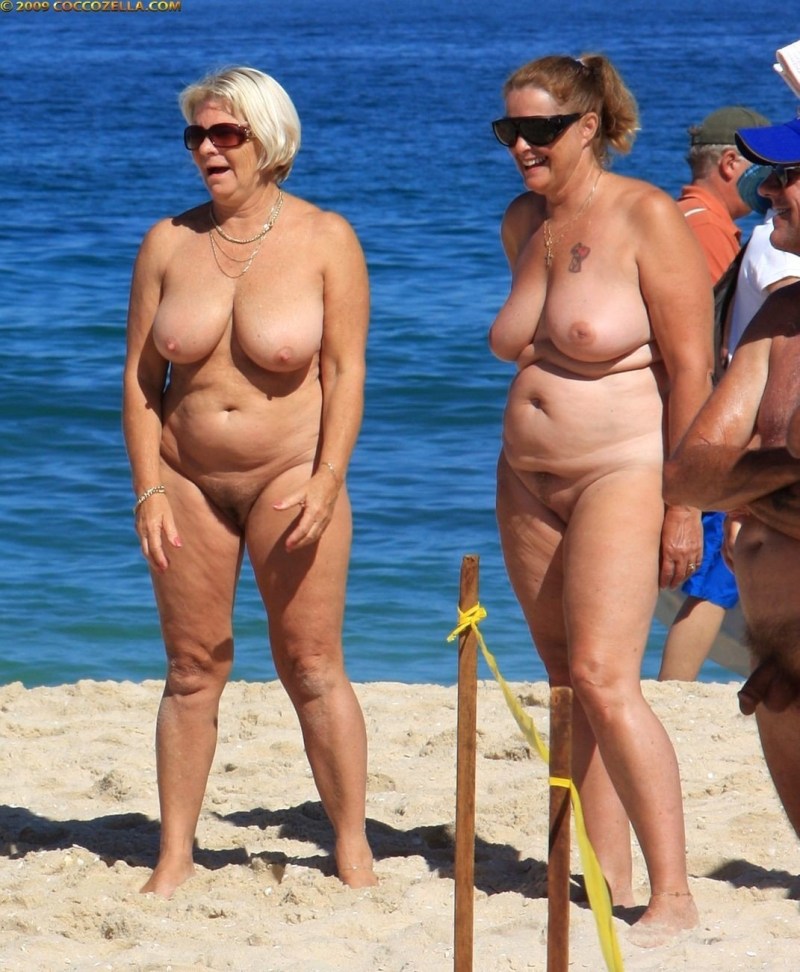 Old women nudist