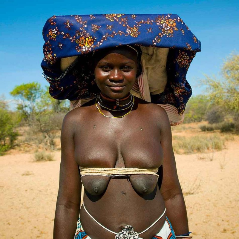 Tits of African tribes