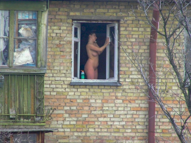 Neighboring windows naked women