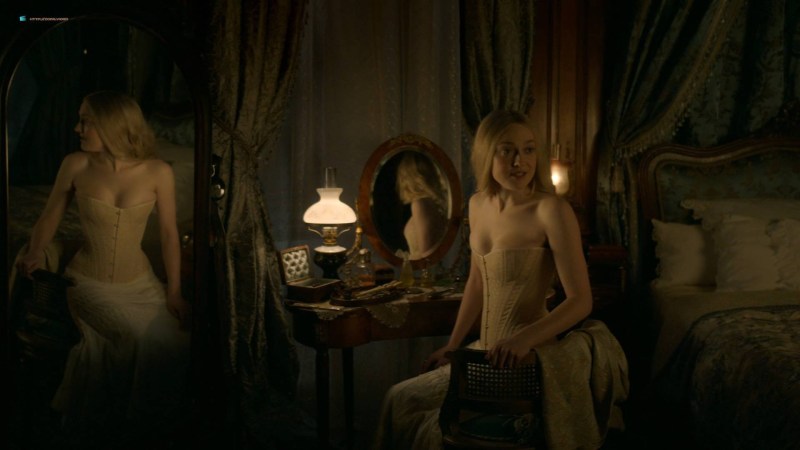 Naked Dakota Fanning in the film