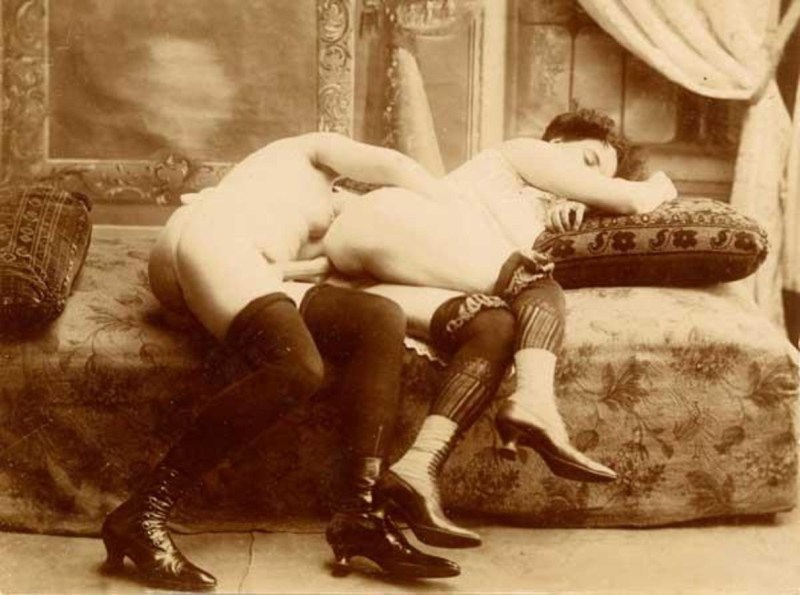 Old erotic pictures