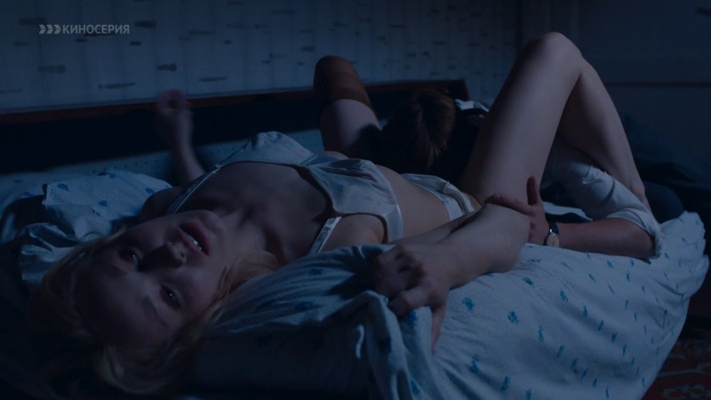 Zoya Berber in the series Farz