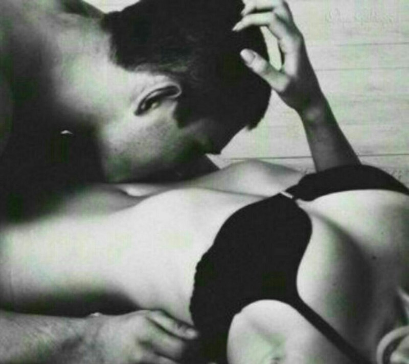 Erotic kisses in the stomach ass