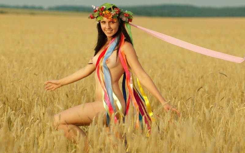 Beautiful naked Ukrainians