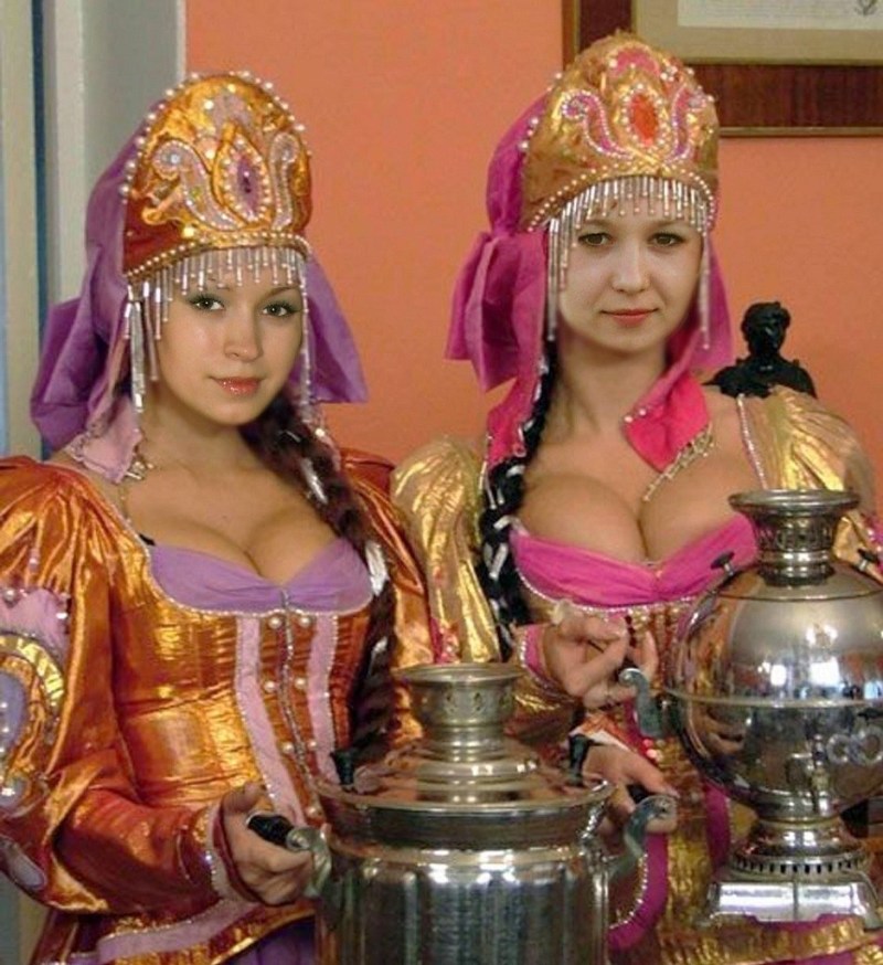 Anna Semenovich with samovar