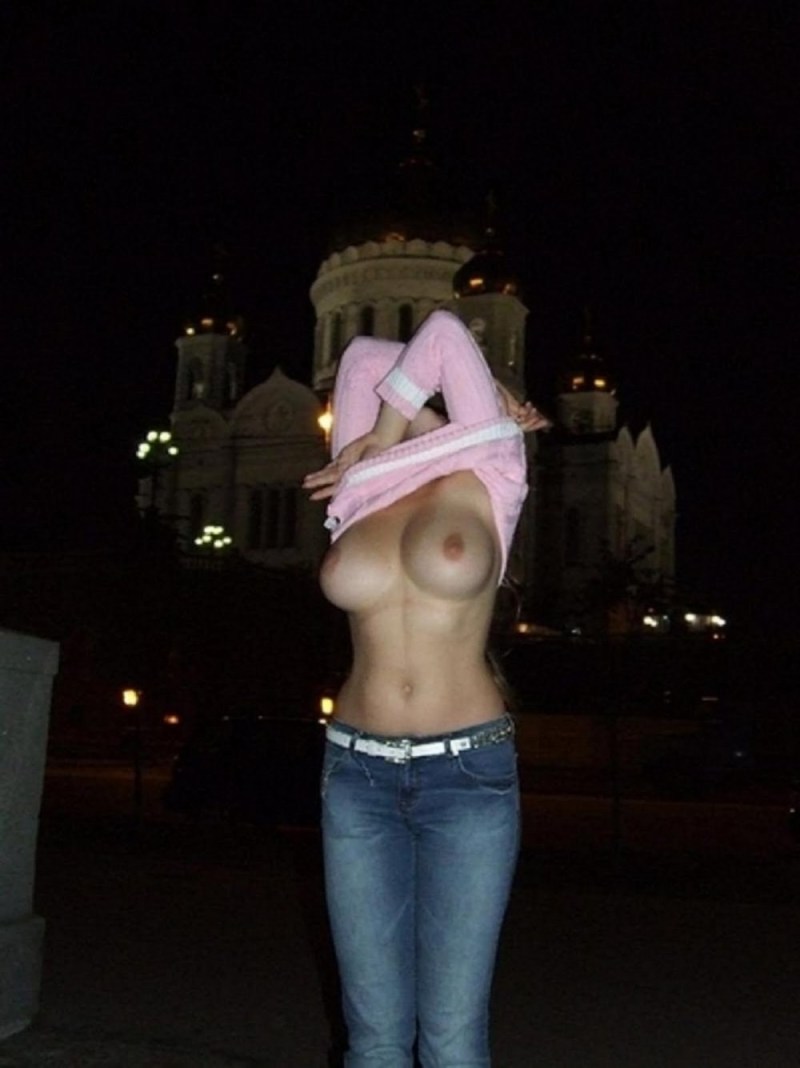 Showed beautiful breasts on the street