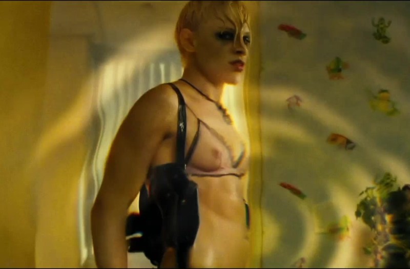 Kate Nauta Paparazzi