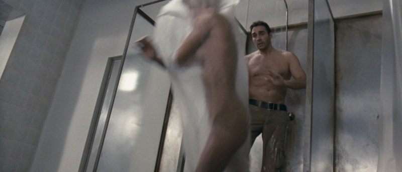 Kate Nauta Butt Scene in Nine Miles Down