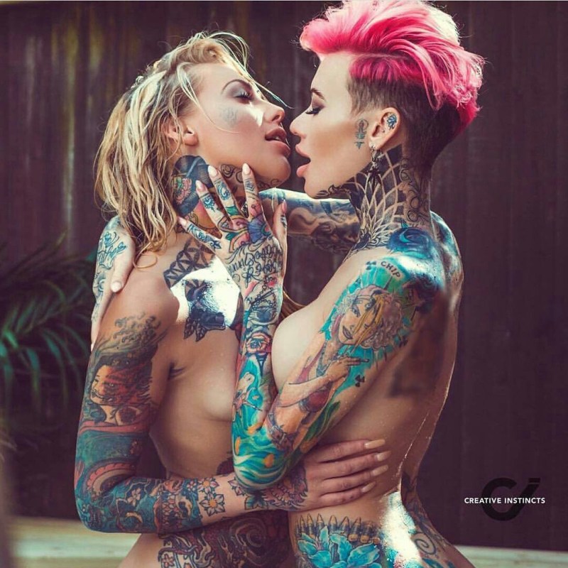 Tattooed lesbian girls
