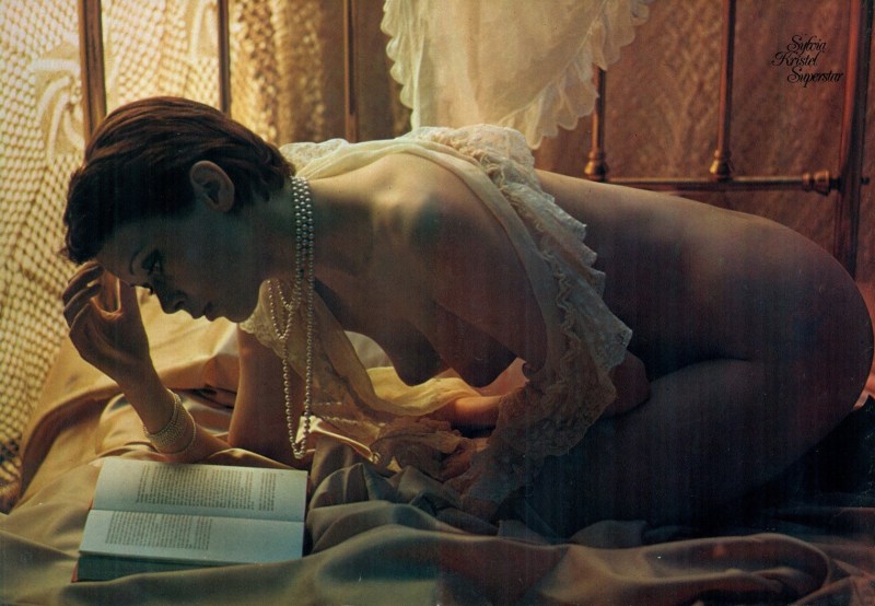 Sylvia Kristel Manda