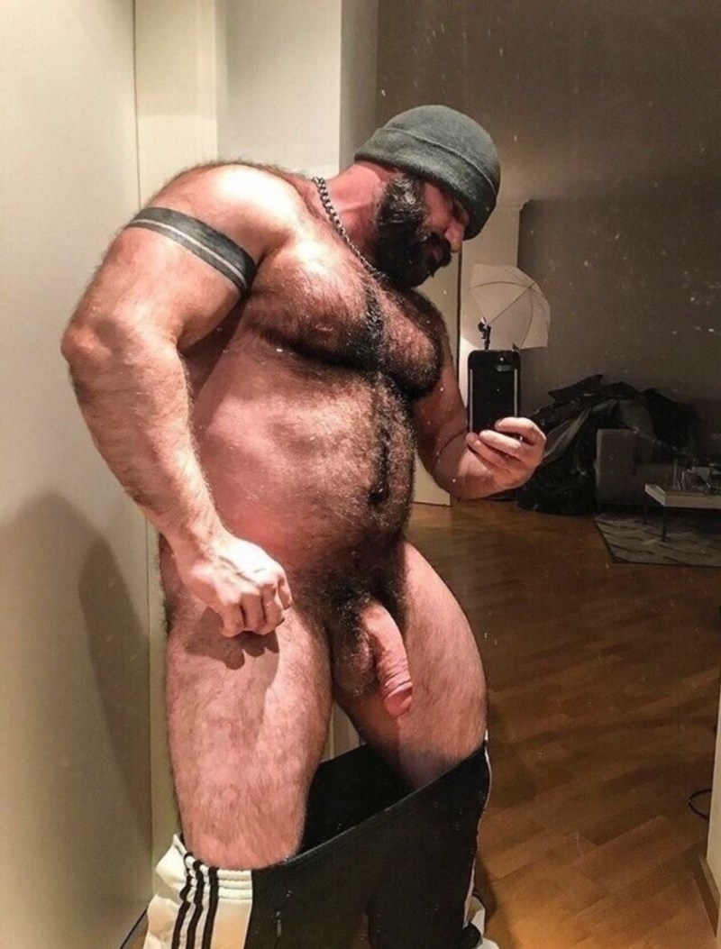 Huge naked hairy man