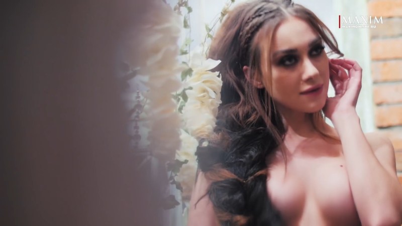 Julia Franz hot scenes